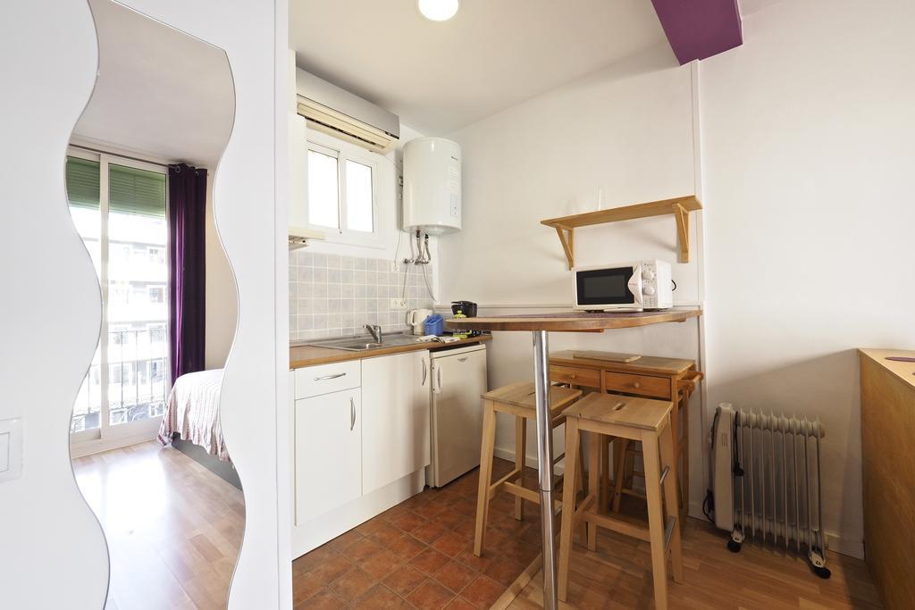 Sunny Apartments Barcelona Exterior photo